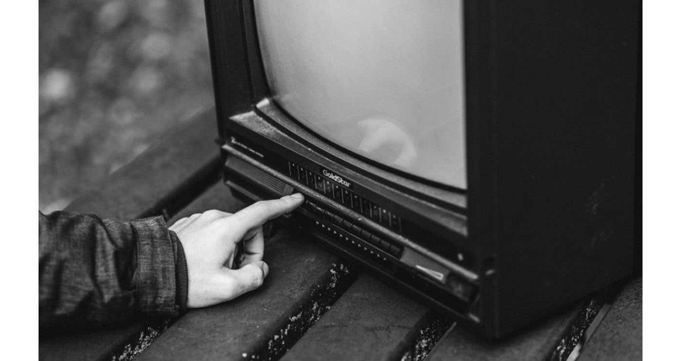 Έρχονται οι άδειες για τα περιφερειακά τηλεοπτικά κανάλια – Μαρινάκης: «Βάζουμε τάξη στο αρρύθμιστο τοπίο με κανόνες και σεβασμό στους εργαζόμενους»