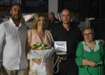 Ο Δήμος Φλώρινας τίμησε την παιδίατρο Όλγα Τζέτζη