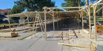 Ξεκίνησαν οι ετοιμασίες για τη μεγάλη εμποροπανήγυρη Αμυνταίου (Βίντεο + Φώτο)