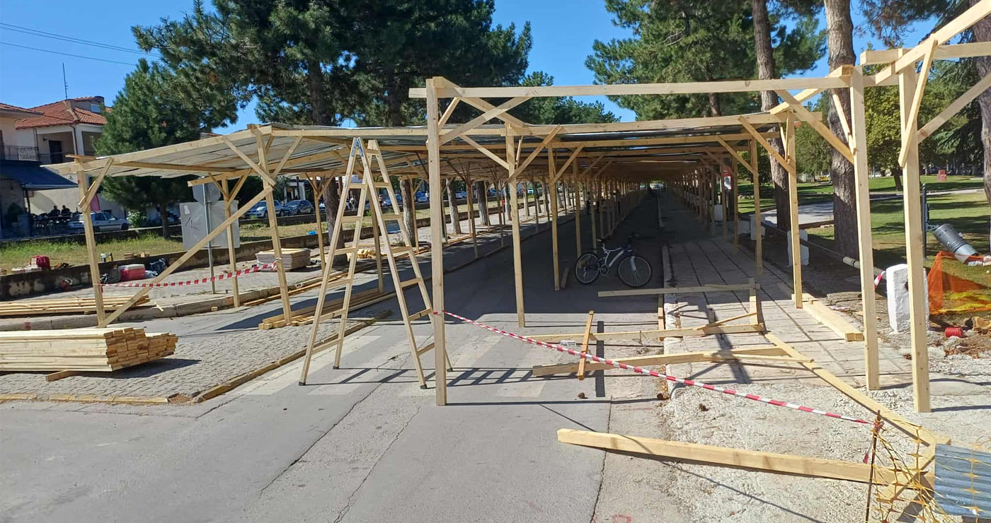 Ξεκίνησαν οι ετοιμασίες για τη μεγάλη εμποροπανήγυρη Αμυνταίου (Βίντεο + Φώτο)