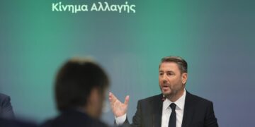 «ΌΧΙ» Ανδρουλάκη στην ανεξέλεγκτη καύση απορριμμάτων- «Κάποιοι εγκλημάτησαν στη Δυτική Μακεδονία με την απολιγνιτοποίηση»  