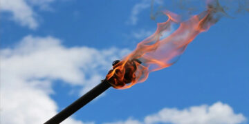 4 λαμπαδηδρόμοι στην διέλευση της Ολυμπιακής Φλόγας των Χειμερινών Ολυμπιακών από την Πτολεμαΐδα