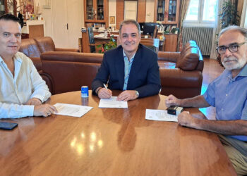 Κοζάνη: Υπογραφή σύμβασης για το έργο συντήρησης των παιδικών χαρών