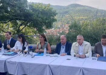 Τη Φλώρινα επισκέφθηκε η Δόμνα Μιχαηλίδου – Στο επίκεντρο δημογραφικό, πολύτεκνοι και υιοθεσίες