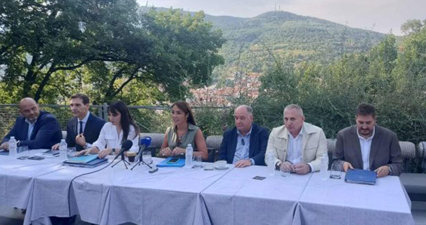 Τη Φλώρινα επισκέφθηκε η Δόμνα Μιχαηλίδου – Στο επίκεντρο δημογραφικό, πολύτεκνοι και υιοθεσίες