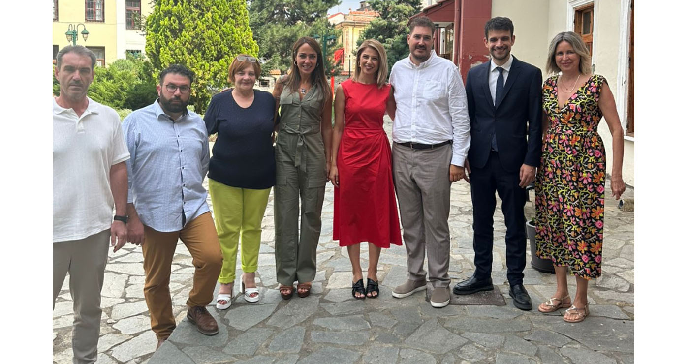 Η Δόμνα Μιχαηλίδου στο Κέντρο Κοινωνικής Πρόνοιας της Περιφέρειας: Η αποϊδρυματοποίηση και η αναδοχή προτεραιότητα της κοινωνικής πολιτικής