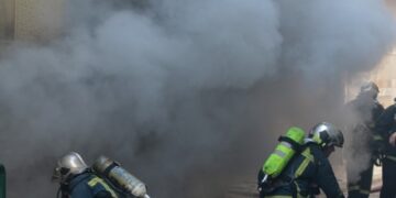 Μεγάλη έκρηξη σε μάντρα οικοδομικών υλικών στο Τσοτύλι- Ένας σοβαρά τραυματίας