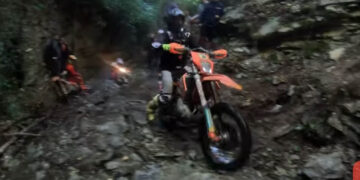 Εντυπωσιακά highlights από τον 1ο Πανελλήνιο Αγώνα Extreme Enduro στην Καστοριά