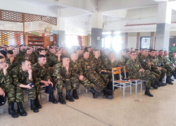 Οι νεοσύλλεκτοι στα Γρεβενά ενημερώθηκαν και ευαισθητοποιήθηκαν για την οδική ασφάλεια