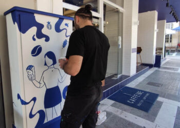 Ακόμη ένα καφάο μεταμορφώνεται σε έργο τέχνης στην Πτολεμαΐδα (Φωτογραφίες)