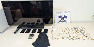 Πτολεμαΐδα: Σπείρα ανηλίκων “ξάφριζε” σπίτια με τη βοήθεια συνεργών – Η λεία τους είχε αξία σχεδόν 100.000 ευρώ