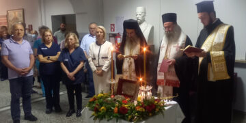 Υποδοχή της Τιμίας Κάρας του Αγίου Παρθενίου στο Γενικό Νοσοκομείο Κοζάνης «Μαμάτσειο» (Φωτογραφίες)