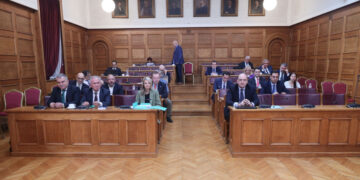 Εξεταστική για ΟΠΕΚΕΠΕ: Καταθέτουν οι πρώην πρόεδροι Σημανδράκος και Μπαμπασίδης – Οι καταγγελίες του Νίκου Σαλάτα για την Ευρωπαϊκή Εισαγγελία