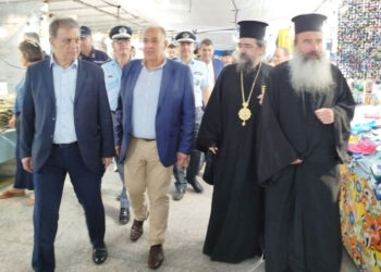 Με τον καθιερωμένο Αγιασμό ξεκίνησε η μεγάλη Εμποροπανήγυρη του Άργους Ορεστικού (Φωτογραφίες)