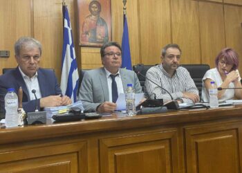 Μαζικά «ΟΧΙ» στην καύση απορριμμάτων- Τελική απόφαση τη Δευτέρα για το Περιφερειακό Συμβούλιο