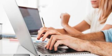 Αρχίζουν σήμερα τα μαθήματα του Ψηφιακού Φροντιστηρίου