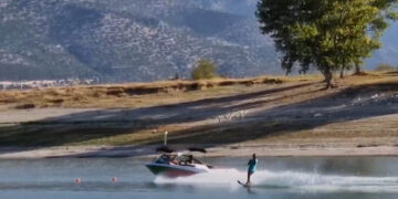 Διεθνείς αγώνες θαλάσσιου σκι στη λίμνη Πολυφύτου (Βίντεο Top Channel)
