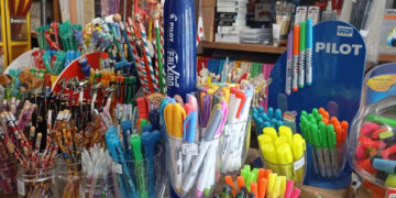 Πτολεμαΐδα: Ξεκινάει η ζήτηση σε σχολικά είδη  – Βαθιά το χέρι στην τσέπη βάζουν οι γονείς για τα απαραίτητα