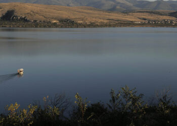 Βεγορίτιδα-Καστοριά: Μια διαδρομή με αυτοκίνητο ανάμεσα σε τέσσερις λίμνες