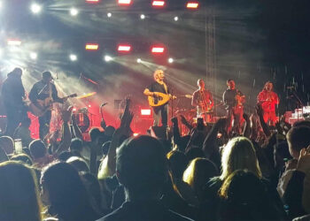 Γέμισε το Ανοιχτό Θέατρο Ποντοκώμης στη μεγάλη συναυλία του Γιάννη Χαρούλη (Βίντεο+Φώτο)