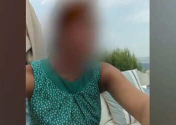 Ξυλοδαρμός 40χρονης από τον σύντροφό της στο Κορωπί – Σοκάρει η περιγραφή του γιου της (Βίντεο)