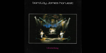 Οι μουσικές επιλογές του e-ptolemeos.gr: Barclay James Harvest – Life Is For Living (1980)