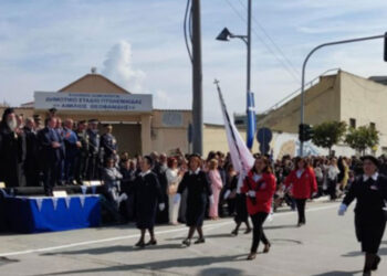 Δείτε LIVE την παρέλαση για τα Ελευθέρια της Πτολεμαΐδας (Πολλές φωτογραφίες)