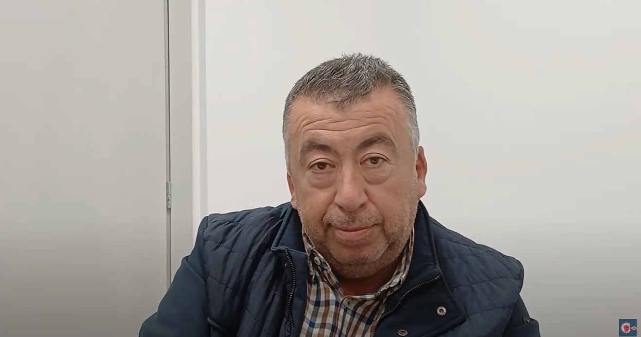 Οι πρώτες δηλώσεις του Γ. Αβραμίδη για τη διαγραφή του από το “Σπάρτακο”: «Εφαρμόζουν καταστατικά και κανονισμούς κατά παραγγελία»