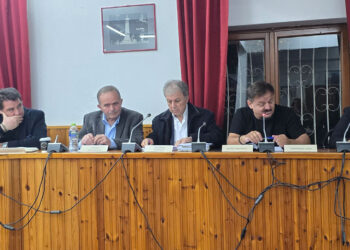 Συνάντηση του Περιφερειάρχη με τους κατοίκους για την οδική σύνδεση Αγιόφυλλου- Δεσκάτης