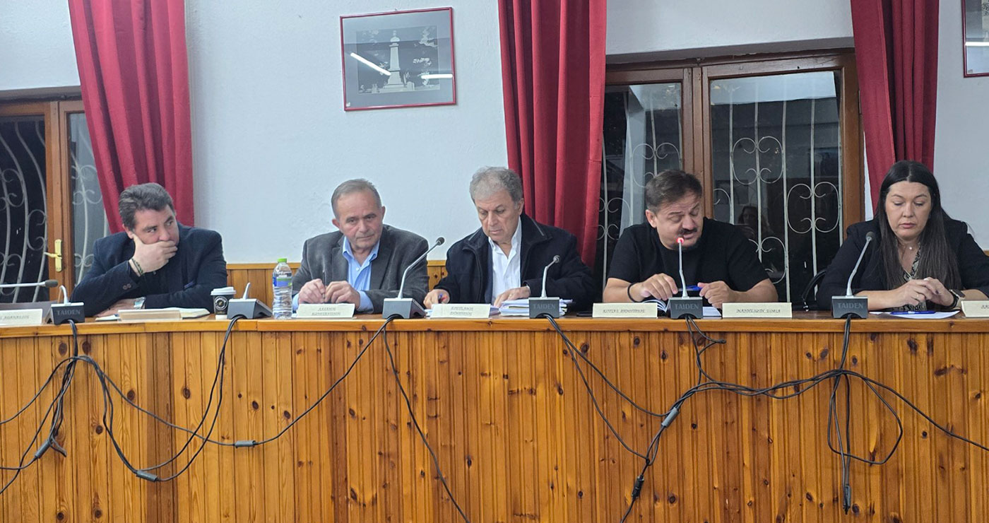 Συνάντηση του Περιφερειάρχη με τους κατοίκους για την οδική σύνδεση Αγιόφυλλου- Δεσκάτης