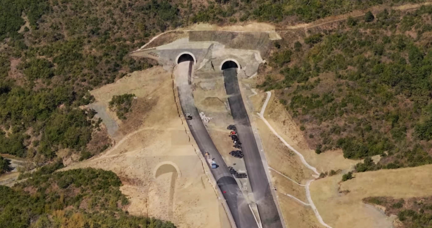 Σε τελική ευθεία ο Ε65,  “αγκαλιάζει” την Εγνατία – Δείτε πόσο έχουν προχωρήσει τα έργα (Βίντεο)