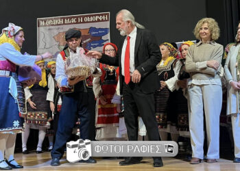 Πτολεμαΐδα: Συγκίνηση στην επετειακή παράσταση της Θρακικής Εστίας για τον ξεριζωμό του ’22