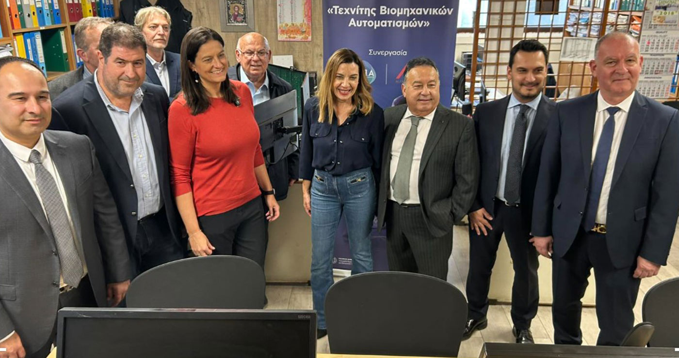 Κεραμέως: Επίσκεψη στη βιομηχανία ALFA WOOD Γρεβενών στα εγκαίνια της νέας ΕΠΑΣ Μαθητείας ΔΥΠΑ (video)