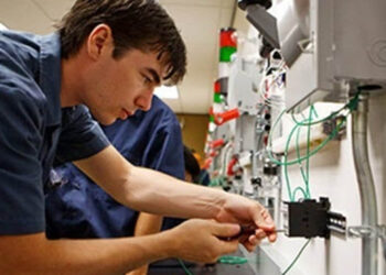 14.116 θέσεις μαθητείας για το 2025-2026 – Αυξημένο ενδιαφέρον από επιχειρήσεις και φορείς