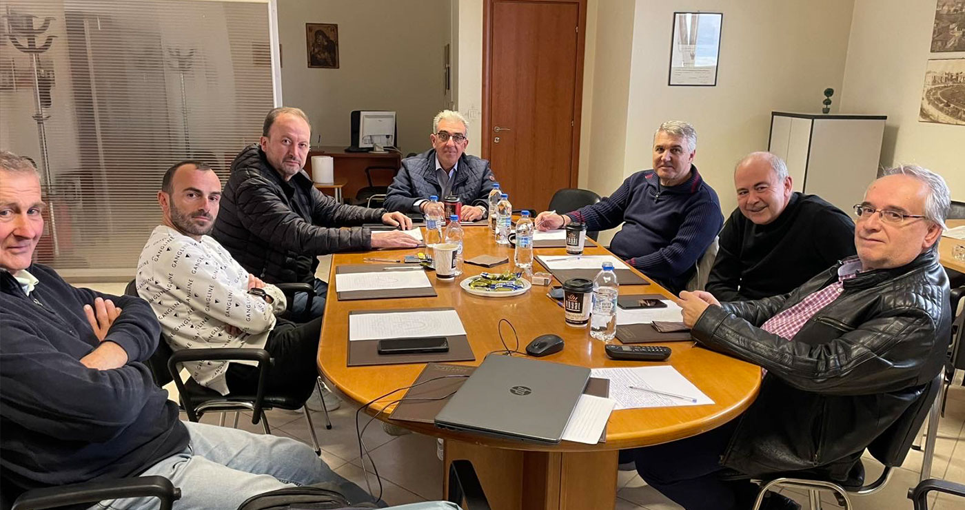 «Ο εμπορικός κόσμος της χώρας και ειδικότερα το λιανεμπόριο, είναι ο κλάδος που στηρίζει την απασχόληση και την τοπική οικονομία περισσότερο από κάθε άλλον»