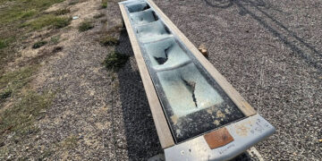 Βανδάλισαν «έξυπνο» ηλιακό παγκάκι στην Πτολεμαΐδα – Φωτογραφίες