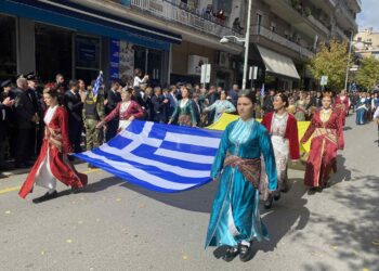 Κοζάνη: Πολλές φωτογραφίες από την παρέλαση για την επέτειο του “ΟΧΙ”