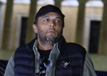 Πάνος Ρούτσι: Στο Γενικό Κρατικό Νίκαιας για ιατρικές εξετάσεις ο απεργός πείνας