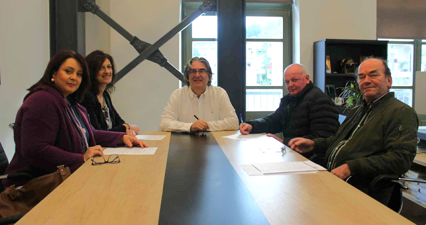 Ο Δήμος Σερβίων καλωσόρισε τρεις νέους υπαλλήλους