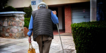 Οι 6 κατηγορίες που βγαίνουν νωρίτερα στη σύνταξη έως και 7 χρόνια – Προϋποθέσεις και όρια