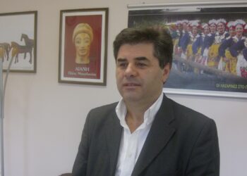 Δήμαρχε που υποσχόσουνα και λόγο δεν εκράτεις(του Γιώργου Τζέλλου)