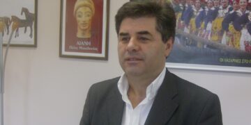 Δήμαρχε που υποσχόσουνα και λόγο δεν εκράτεις(του Γιώργου Τζέλλου)