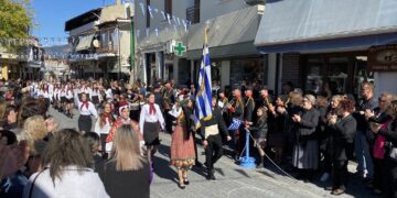 Βελβεντό: Η μεγάλη παρέλαση για την Εθνική Επέτειο της 28ης Οκτωβρίου