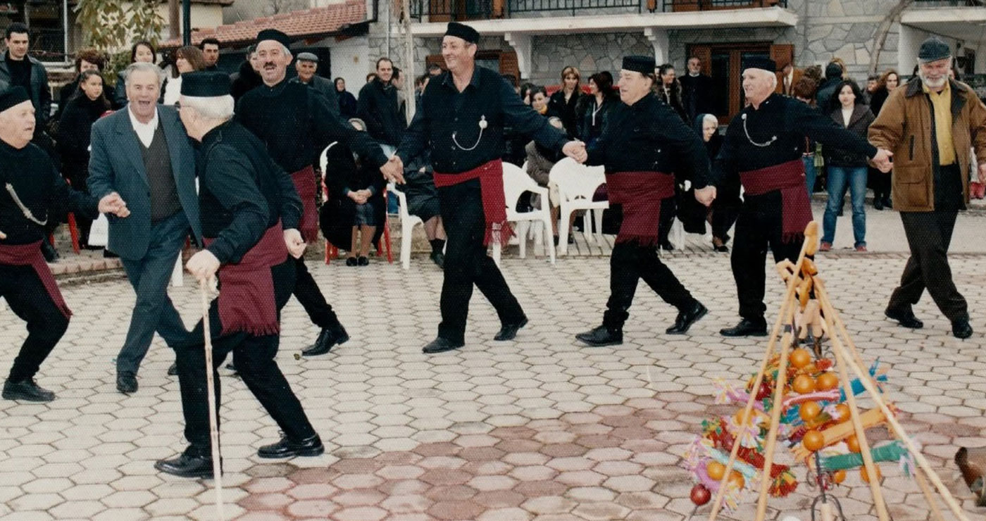 Ο Χορός της Γκαχελώνας στο Μικρόκαστρο Βοΐου, στην Άυλη Πολιτιστική Κληρονομιά της Unesco