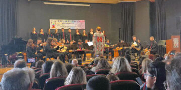 Φινάλε για το Μουσικό Φεστιβάλ “Νικόλαος Δούμπας” – Τι δήλωσε μαέστρος από τον Βόλο για το Μουσικό Σχολείο και την Πτολεμαΐδα (ρεπορτάζ της Κούλας Πουλασιχίδου)