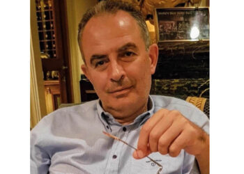 Βολές Γιώργου Αδαμίδη κατά Τσίπρα – “Βρισκόταν πίσω από την εσωκομματική εκκαθάριση και την απομάκρυνση του Στέφανου Κασσελάκη”