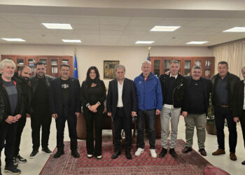 Συνάντηση με τις διοικήσεις των ΕΠΣ Δ. Μακεδονίας είχε ο Περιφερειάρχης – Σκοπός η υποβοήθηση των ομάδων