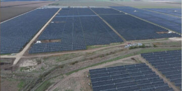 Όμιλος ΔΕΗ: 130 MW φωτοβολταϊκών προστίθενται στο εν λειτουργία χαρτοφυλάκιο ΑΠΕ στη Ρουμανία
