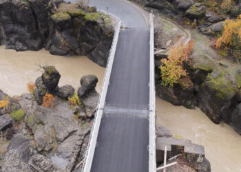 Κομβικό έργο: Η γέφυρα Βενετικού ολοκληρώθηκε και αλλάζει τον οδικό άξονα προς Τρίκαλα – Δείτε πλάνα από drone