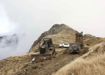 Τα μυστήρια του Γράμμου – Τι γίνεται με τη διάνοιξη δρόμου στην αλπική ζώνη